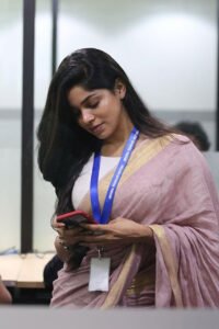 saree-staff-neck-badge-divyabharathi