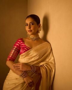 red-blouse-cream-saree_rashi_khanna